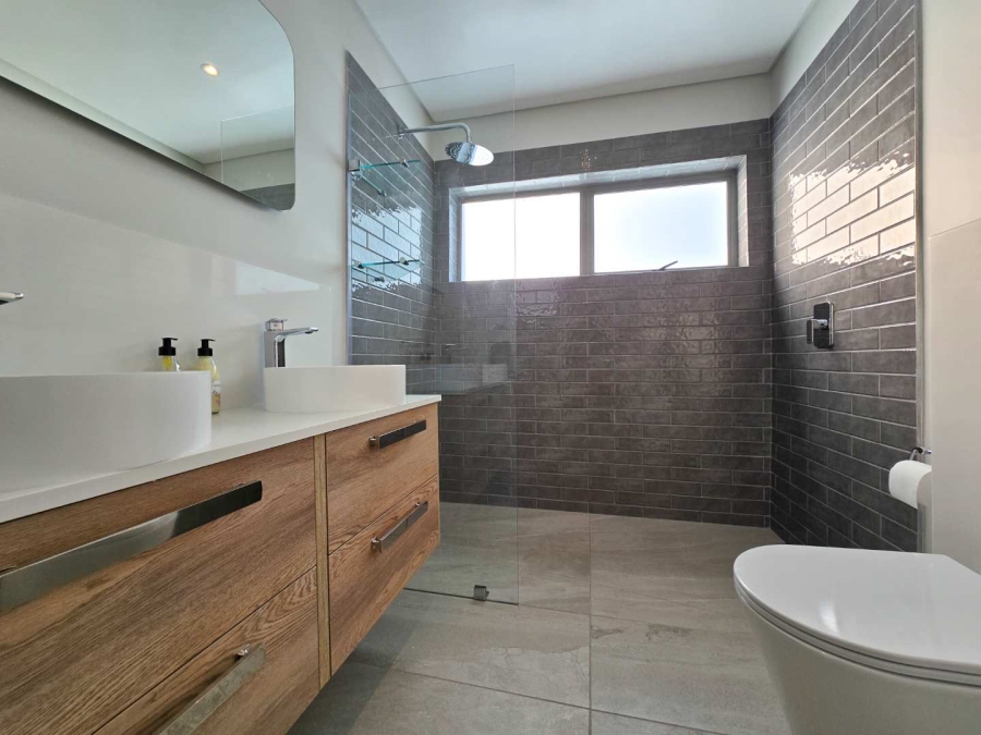 3 Bedroom Property for Sale in Stilbaai Wes Western Cape